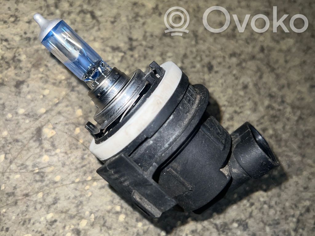 Headlight part   8380207
