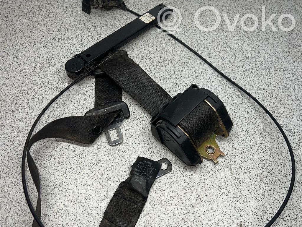 BMW 7 E38 Front seatbelt 
