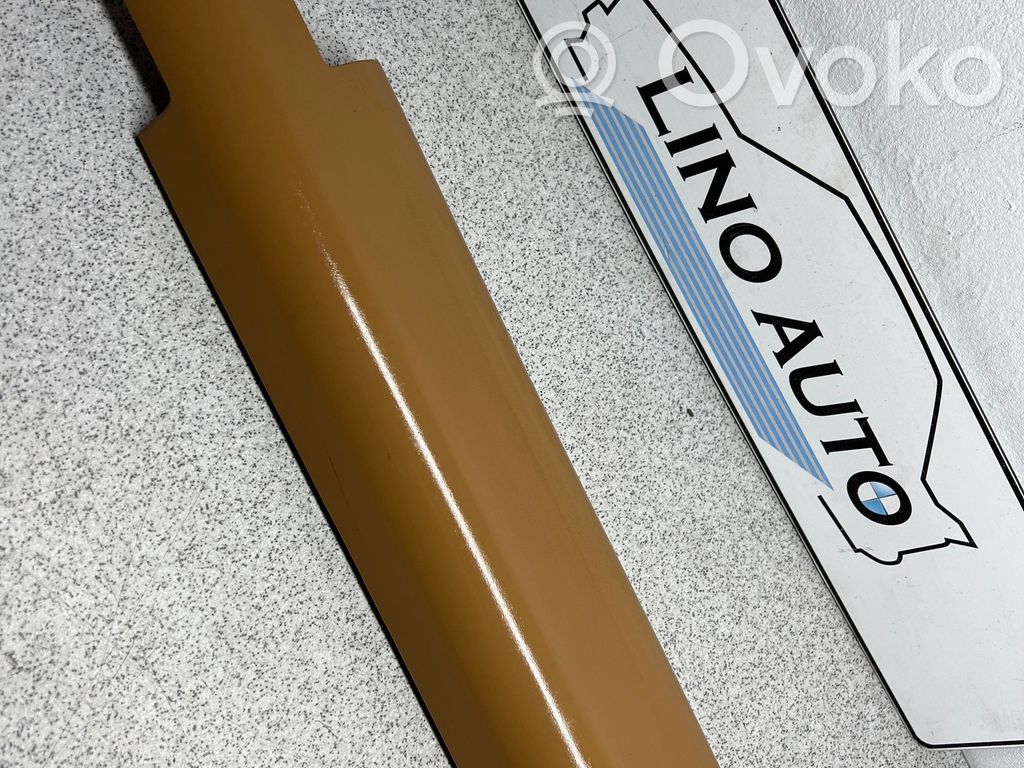 Sitzverkleidung   7126633