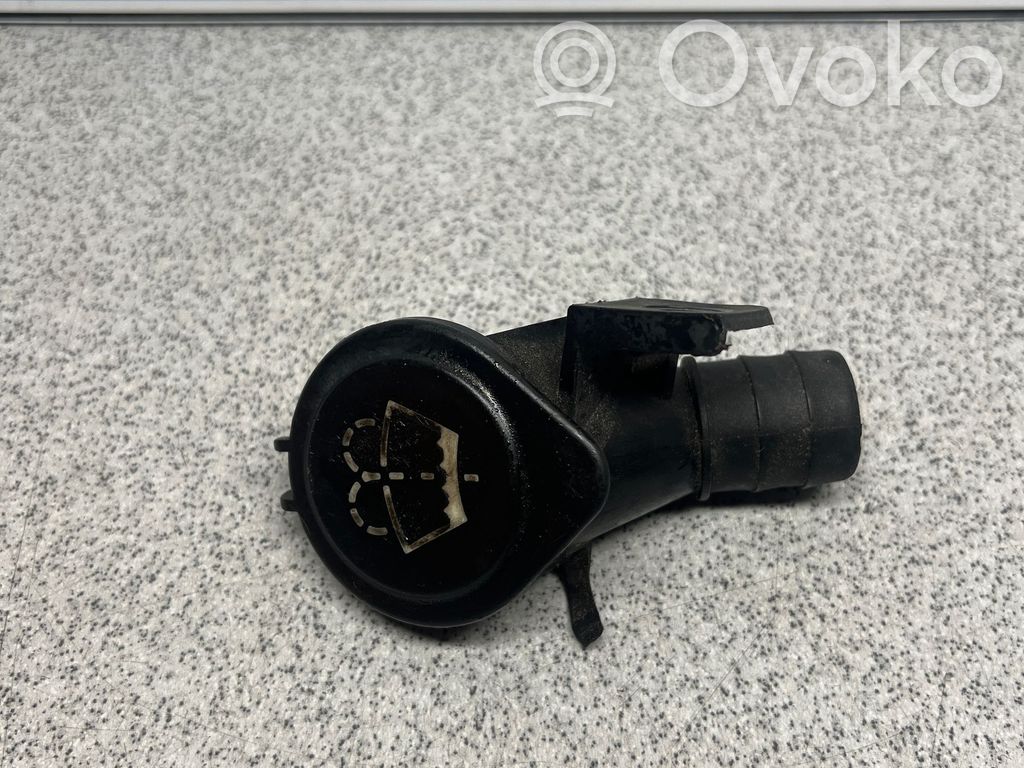 BMW 5 E60 E61 Einfüllschlauch Waschwasserbehälter 