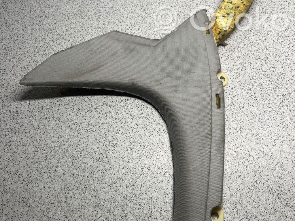 (C) pillar trim   7027091