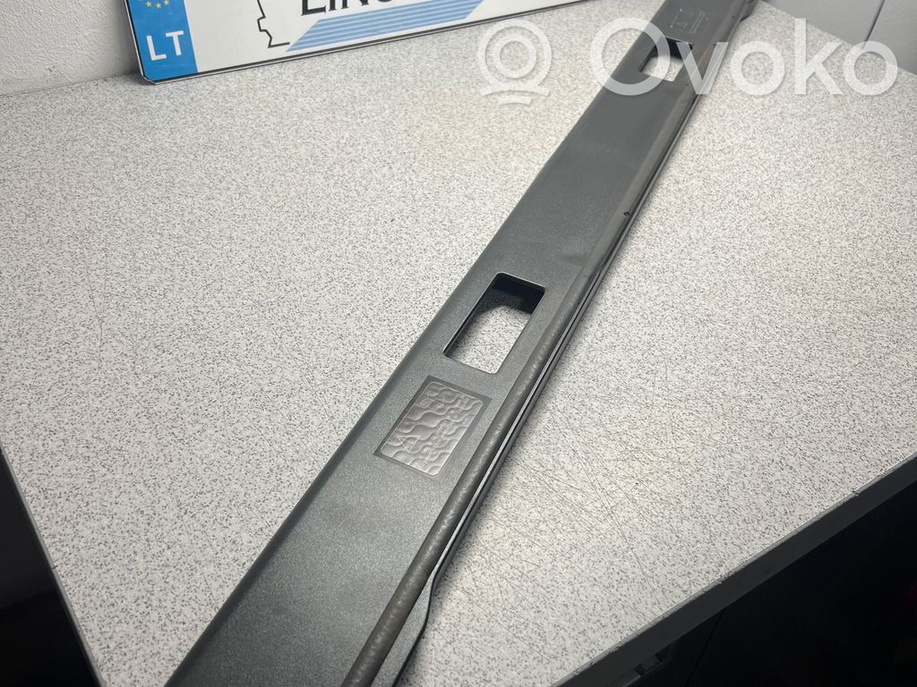 BMW 5 E60 E61 Protector del borde del maletero/compartimento de carga 