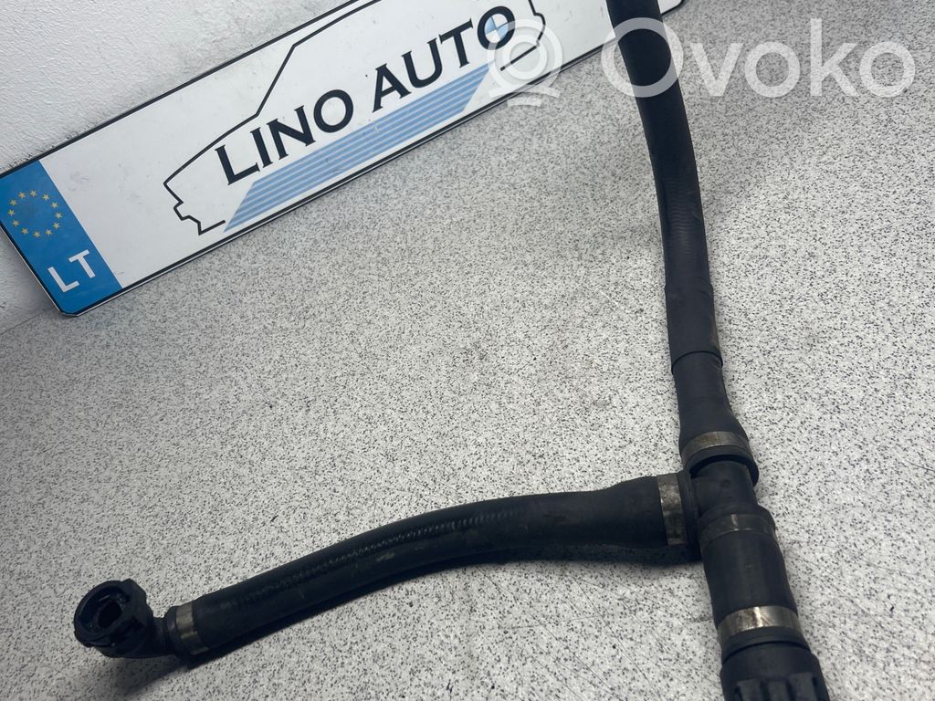BMW 5 E60 E61 Engine coolant pipe/hose 