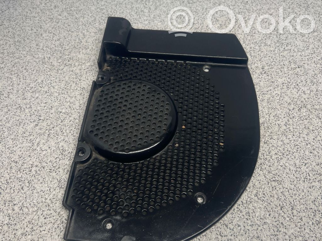 BMW 7 E65 E66 Subwoofera reste/apdare 