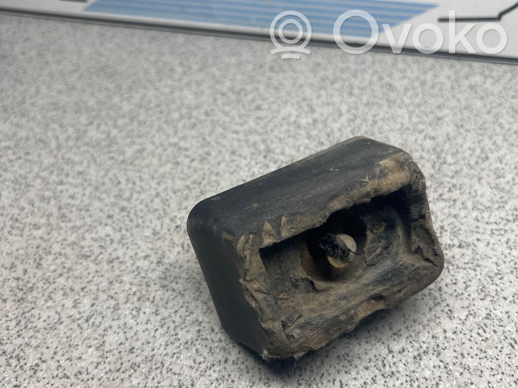 BMW 7 E65 E66 Jacking socket point 