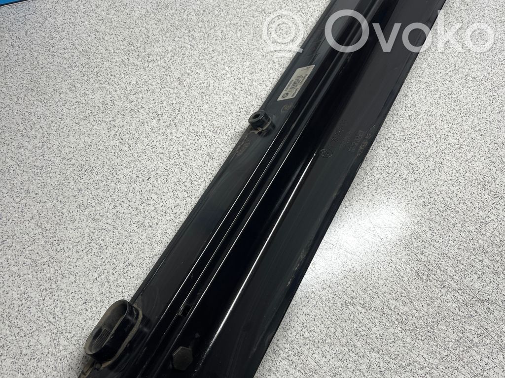 BMW 5 E60 E61 Viršutinė dalis radiatorių panelės (televizoriaus) 