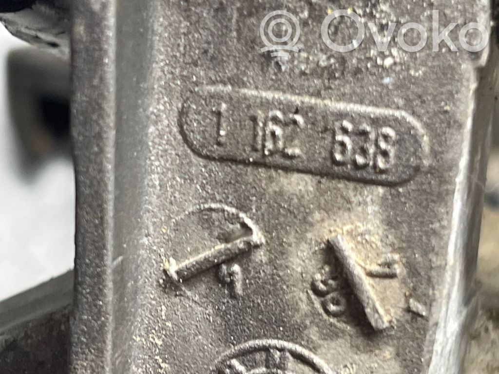 BMW 5 E39 Pedal assembly 