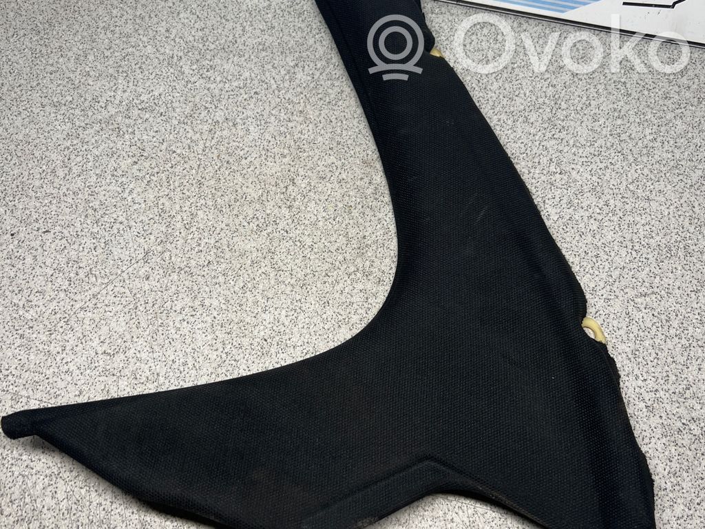 (C) pillar trim   7027092