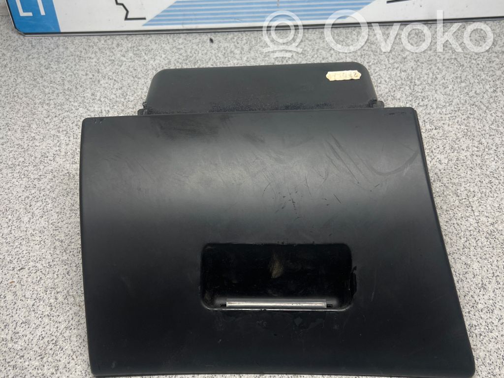 Handschuhfach   8223192,8197492