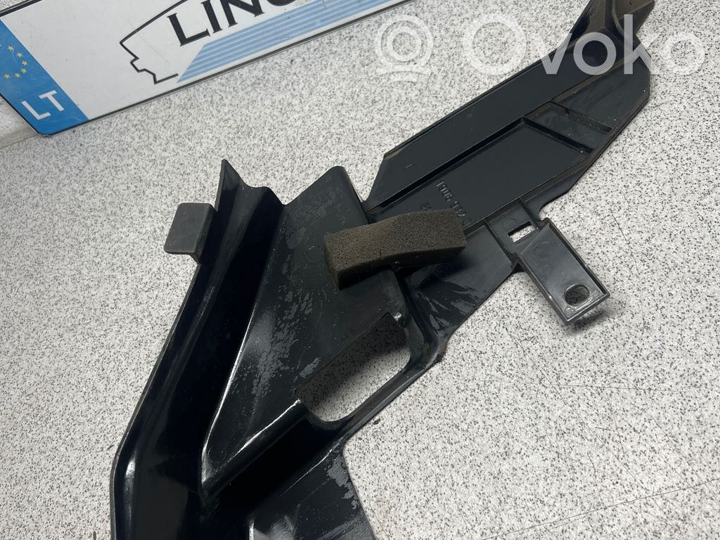BMW 3 E30 Centre console side trim front 
