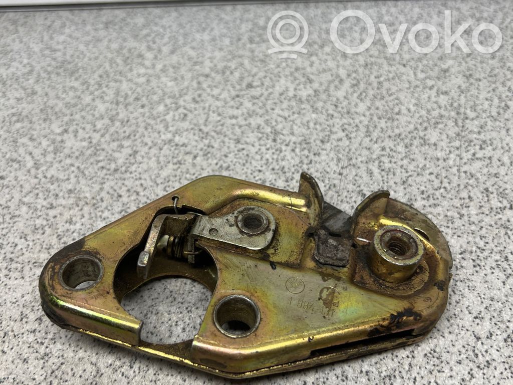 BMW 3 E30 Tailgate/trunk/boot lock/catch/latch 