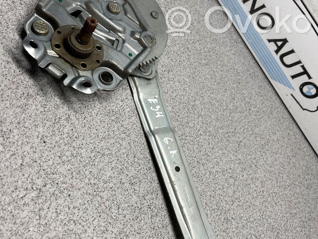 BMW 3 E36 Regulador manual de la ventanilla trasera 