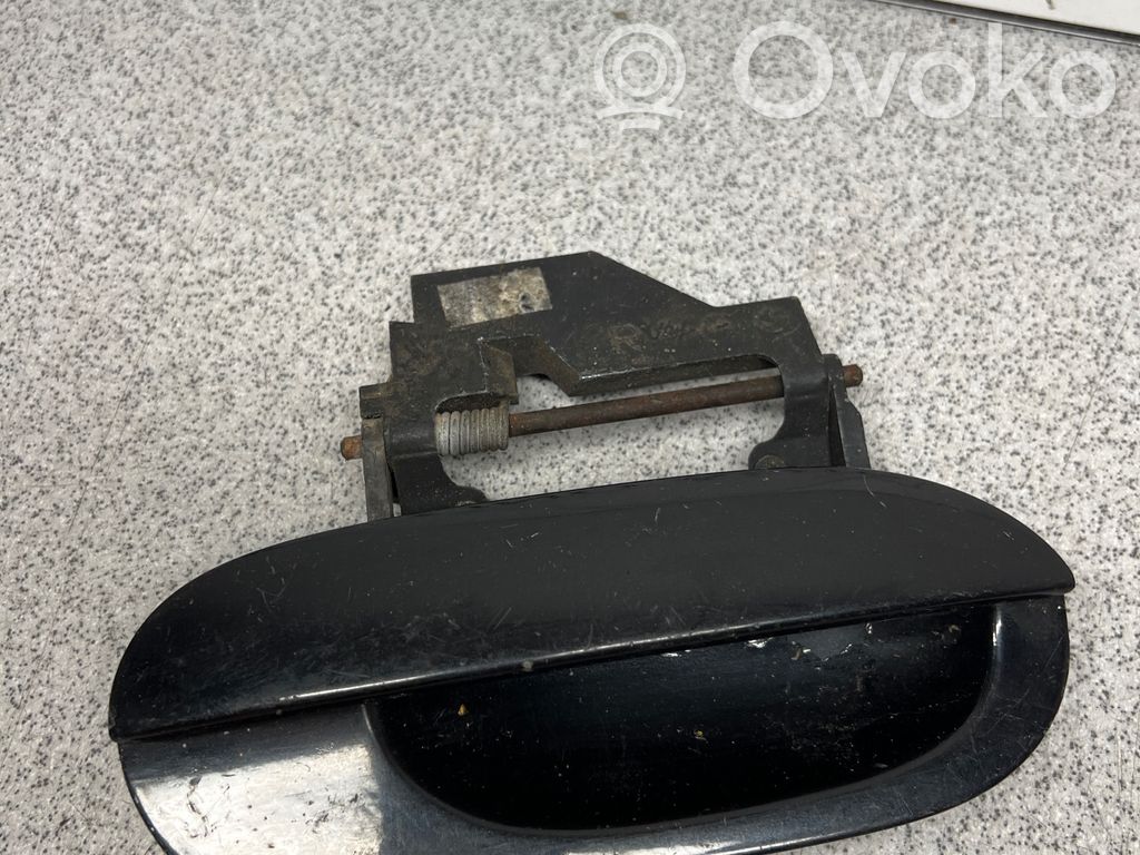 BMW 7 E38 Manecilla externa puerta trasera 