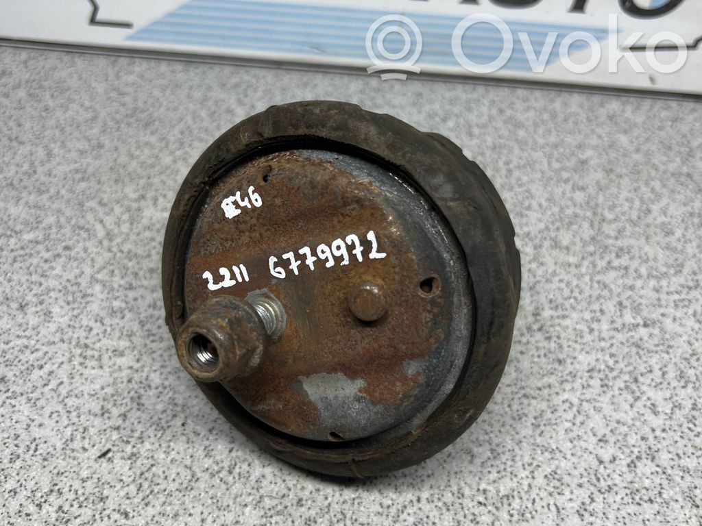 BMW 3 E46 Engine mount bracket 