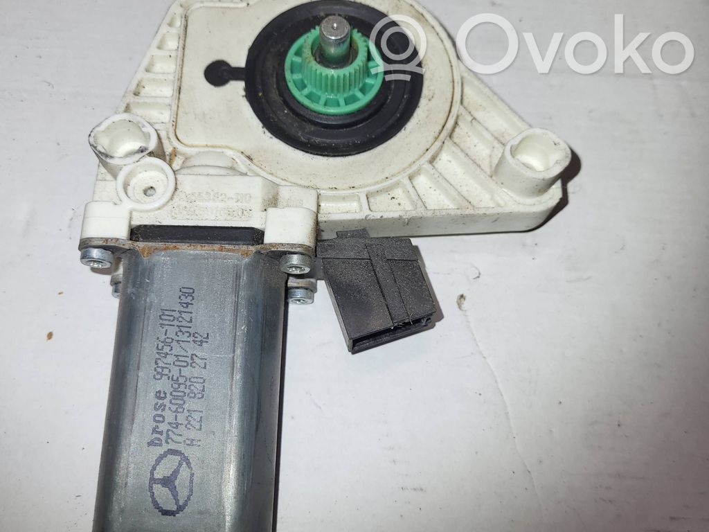 Mercedes-Benz GL X164 Silnik regulatora szyby drzwi przednich 