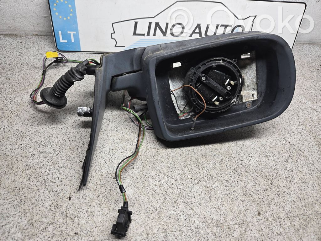 BMW 5 E39 Front door electric wing mirror 