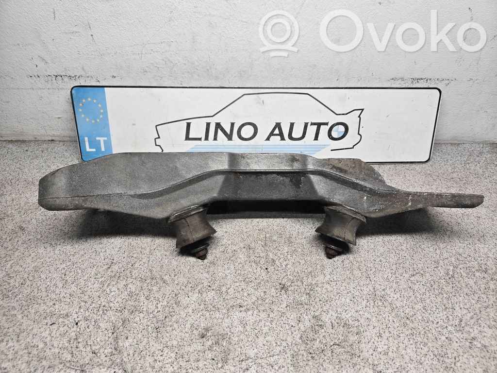 Gearbox mounting bracket   1092476