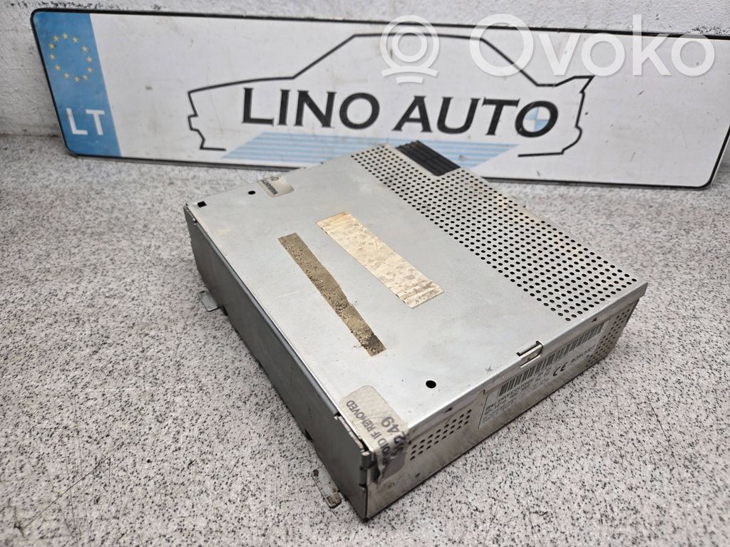 BMW 5 E39 Garso stiprintuvas 