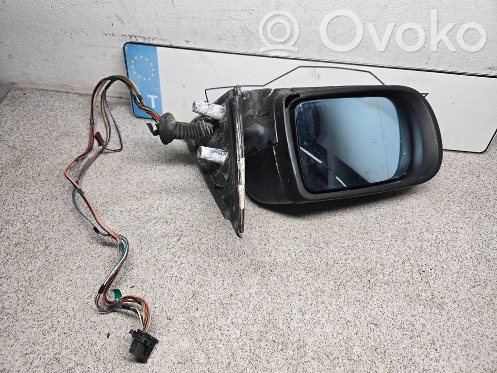 BMW 5 E39 Front door electric wing mirror 