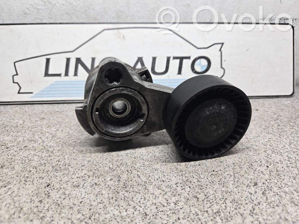 BMW 3 E92 E93 Generaattorin/laturin hihnankiristin 