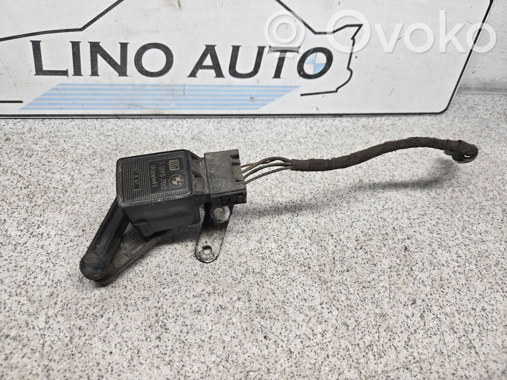 BMW 5 E39 Front height sensor lever 