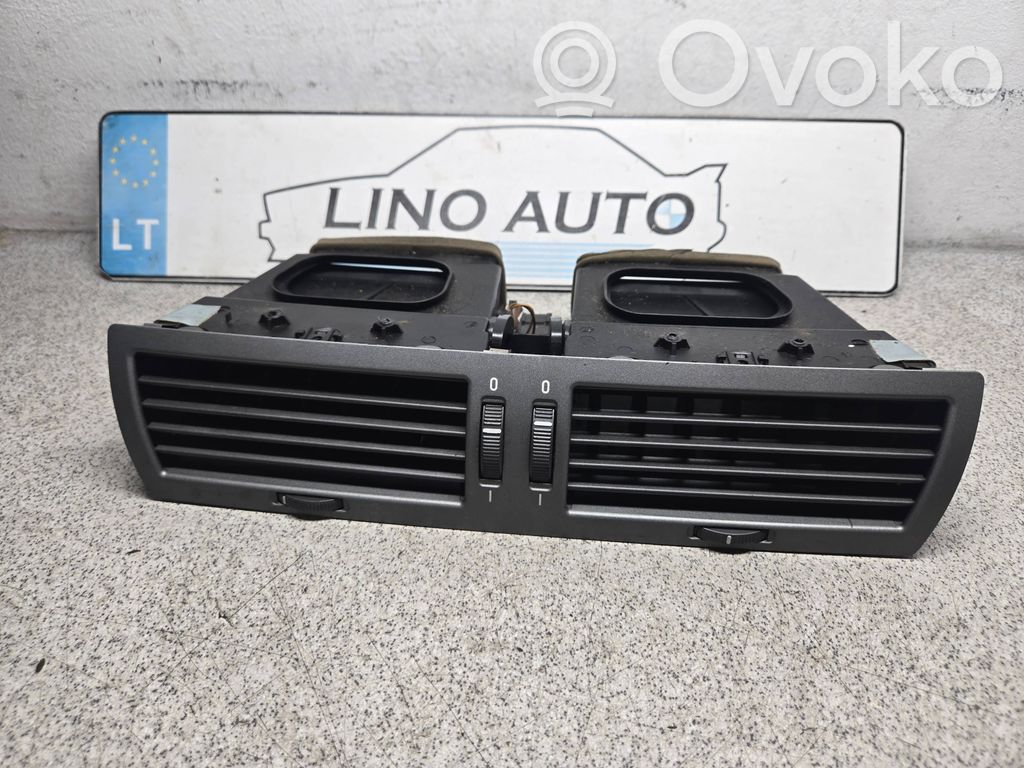 BMW 7 E65 E66 Rejilla de ventilación central del panel 