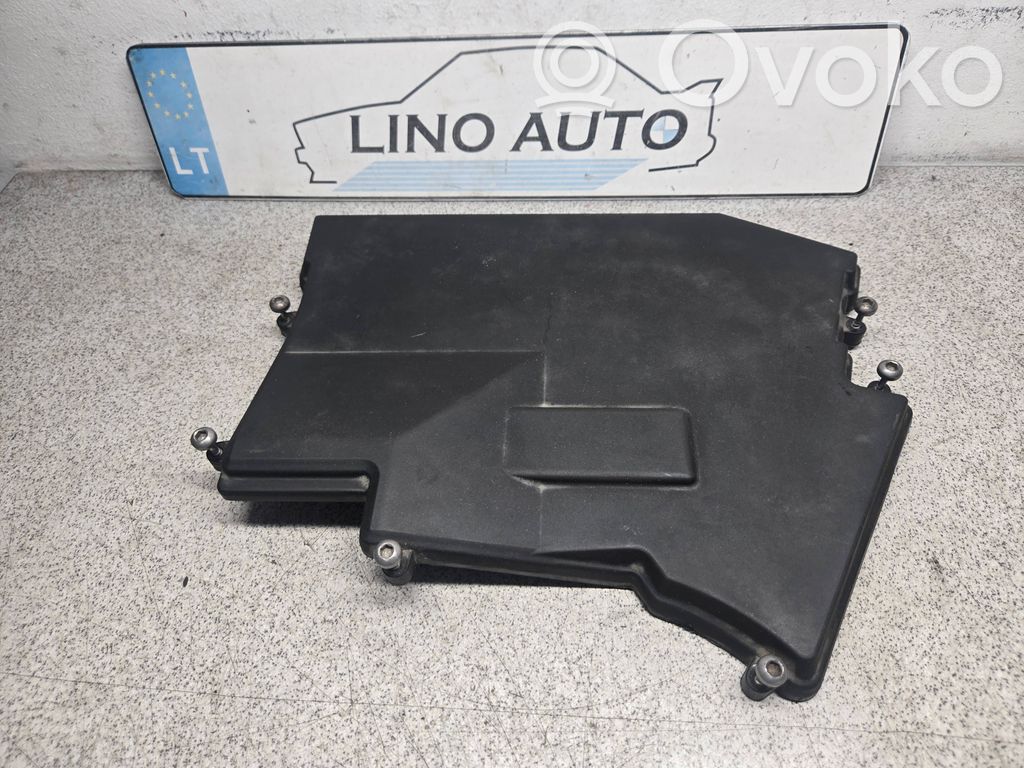 BMW 5 E60 E61 Capac cutie siguranțe 