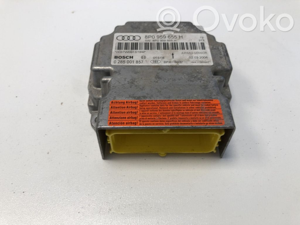 Audi A3 S3 8P Airbag control unit/module 