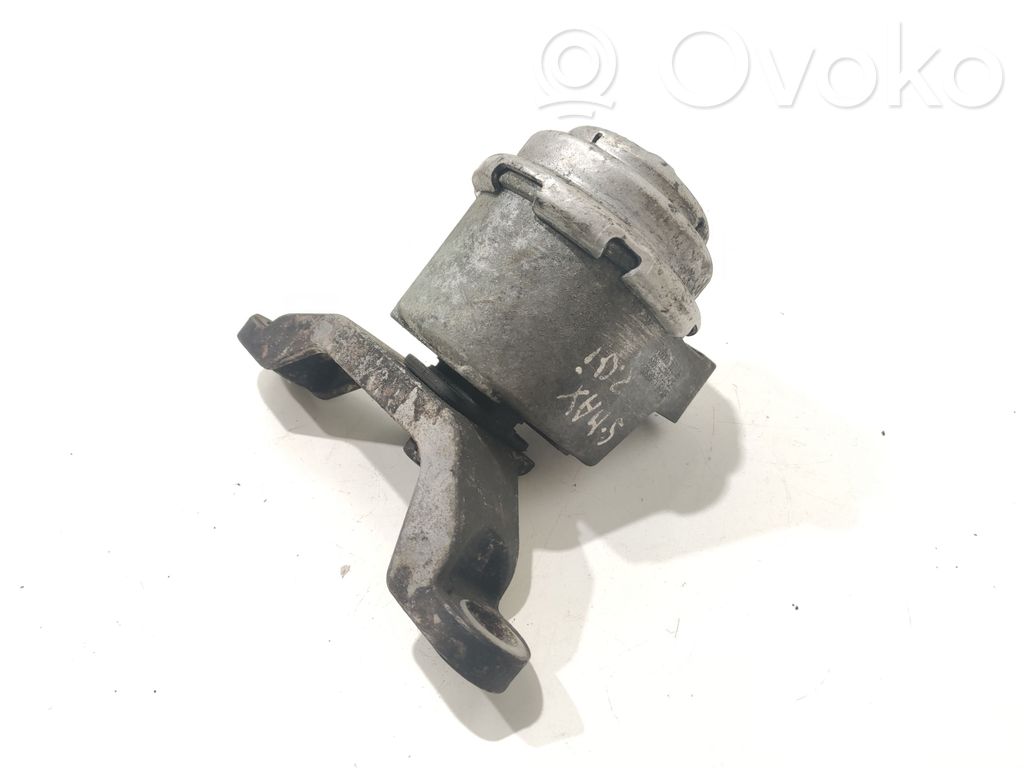 Engine mount bracket   6G916F012CE,30680701