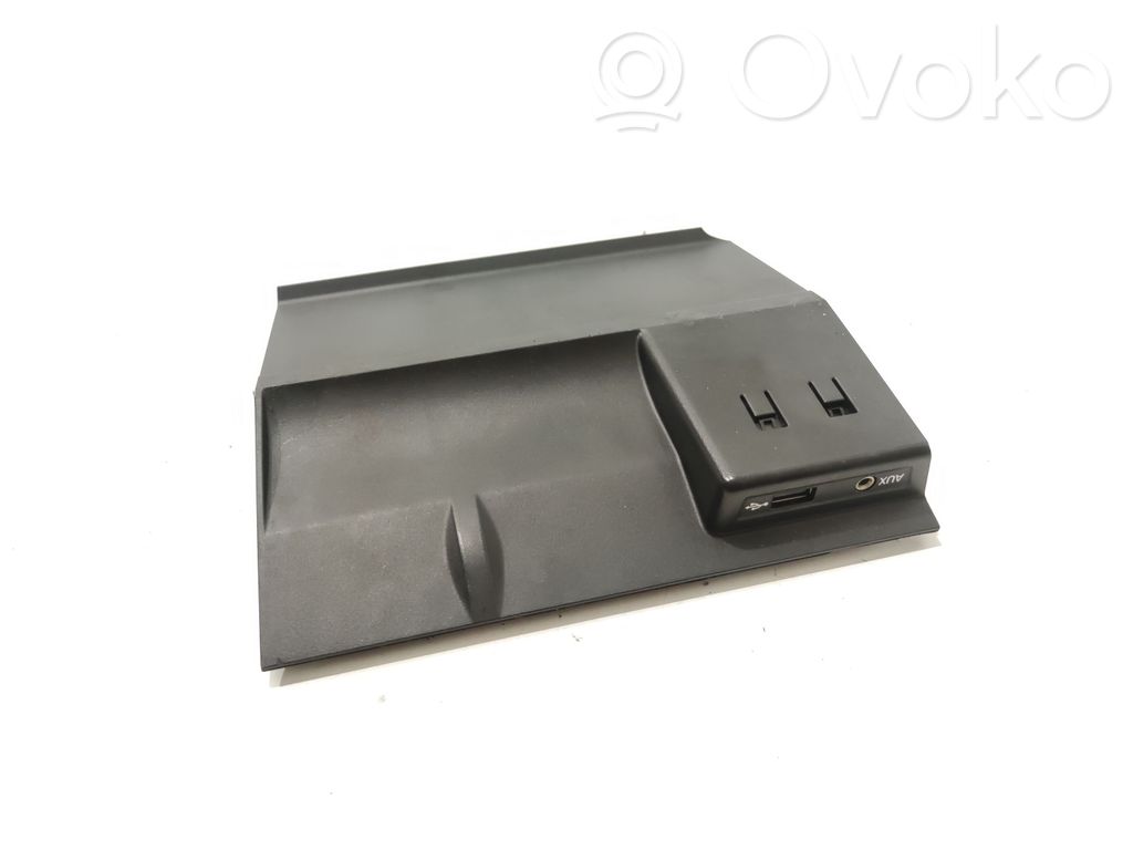 Enchufe conector USB   5E2857367
