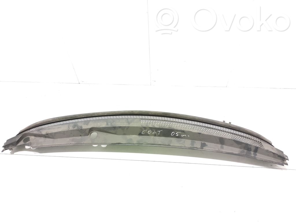 Mitsubishi Colt Wiper trim 