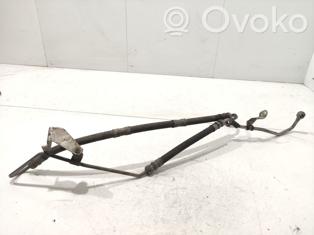 BMW 5 E60 E61 Ohjaustehostimen letkusto 