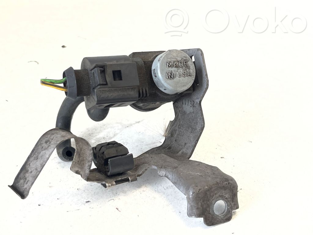 Volkswagen PASSAT B7 Solenoīda vārsts 