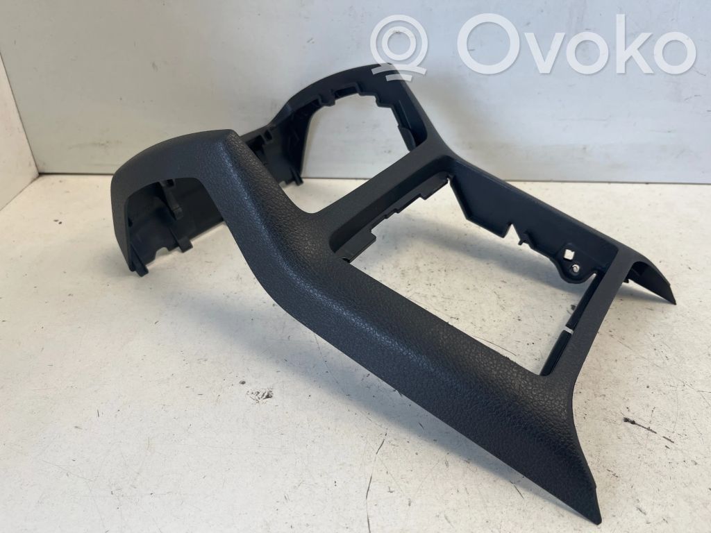 Skoda Superb B8 (3V) Other center console (tunnel) element 