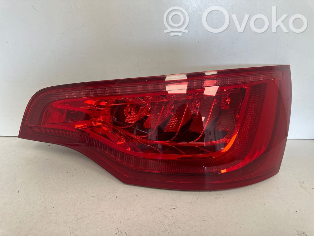 Audi Q7 4L Takaluukun takavalot 