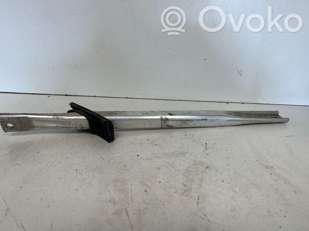 Radiator support slam panel bracket   8W0605646
