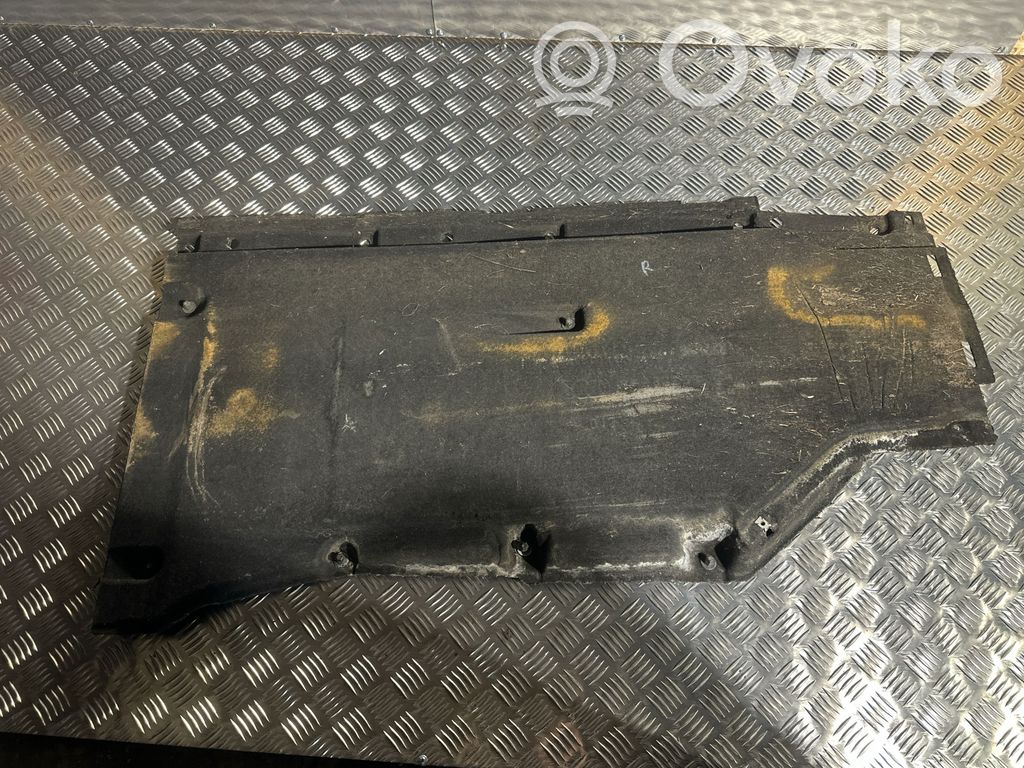Audi A5 Osłona boczna podwozia 
