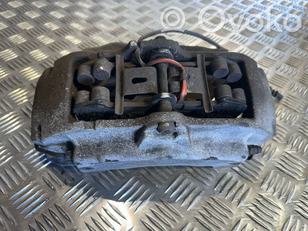 Audi Q7 4L Priekinis suportas 