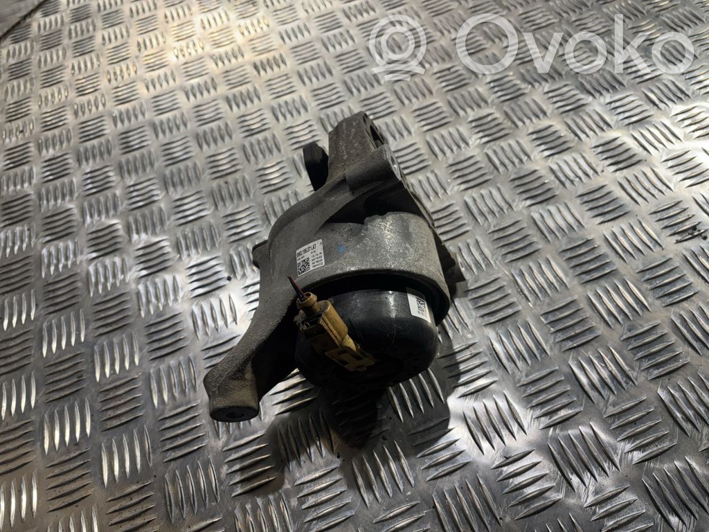 Engine mount bracket   8W0199371AT