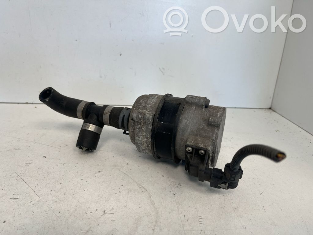 Audi A6 S6 C7 4G Pompa cyrkulacji / obiegu wody 