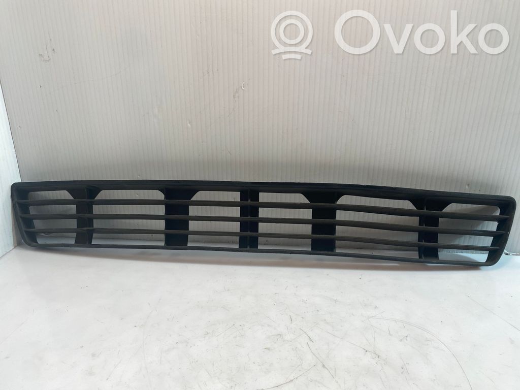 Audi A4 S4 B5 8D Front bumper lower grill 