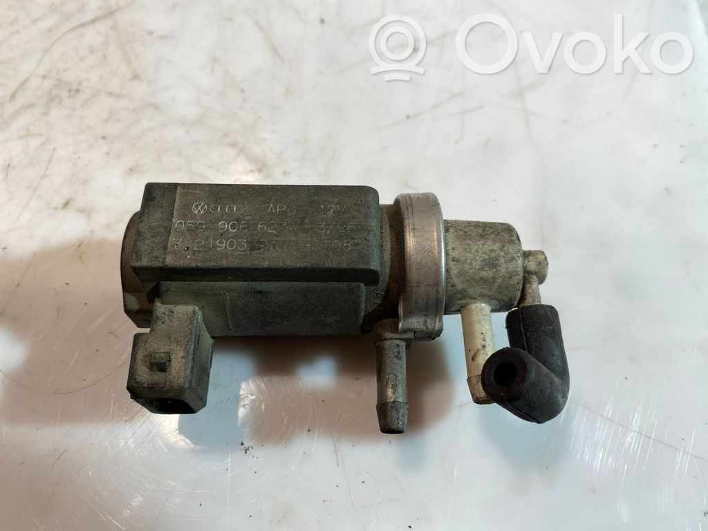 Audi A6 S6 C5 4B Electroválvula del turbo 