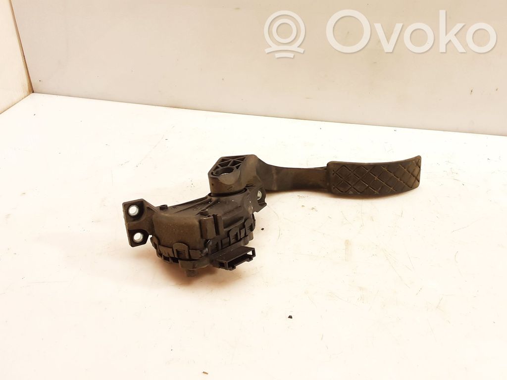 Audi A4 S4 B6 8E 8H Kaasupoljin 