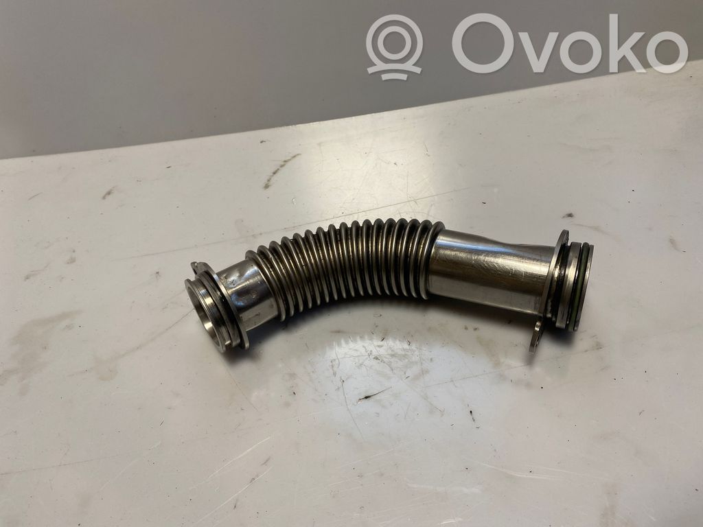 Oro vamzdis į turbiną   059145732A