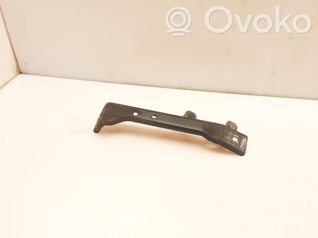 Audi A6 S6 C6 4F Radiator support slam panel bracket 