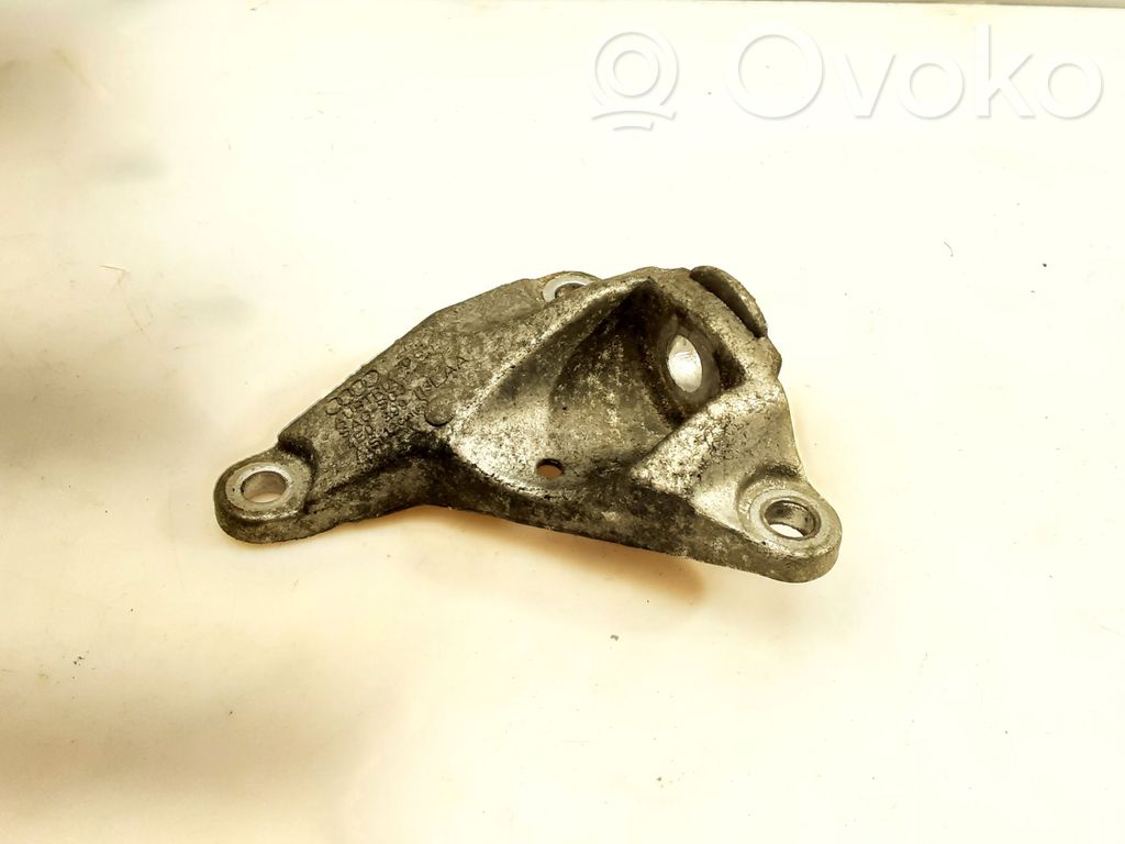 Audi A8 S8 D3 4E Gearbox mounting bracket 