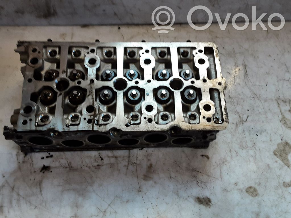 Engine head   EA897LH