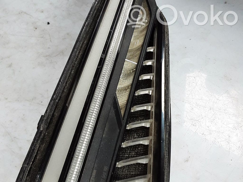 Audi S5 Takaluukun takavalot 
