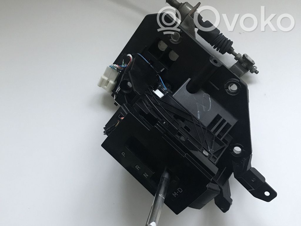 Subaru Outback (BS) Selector caja de cambios 