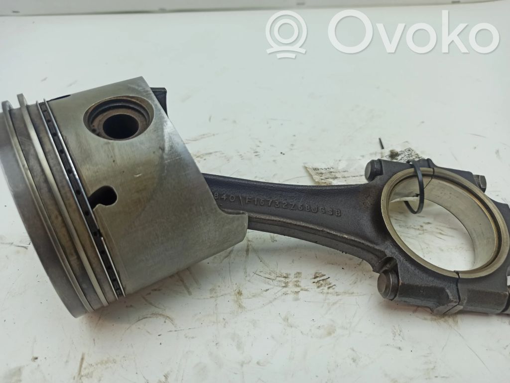 Pistón con biela   UE38199,F16732Z68JGSB,UE9840